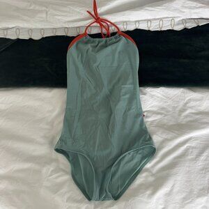 Yumiko - Monique Leotard